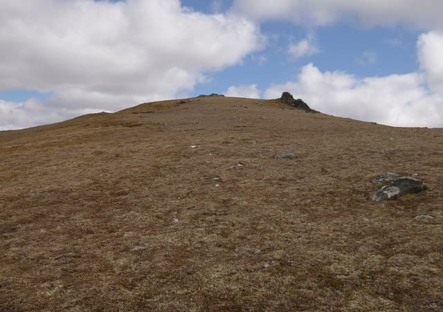 Beinn a' Bhathaich Ard (Beinn a' Bha' ach Ard)