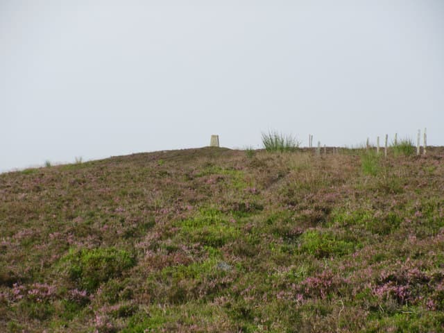 Hare Cairn