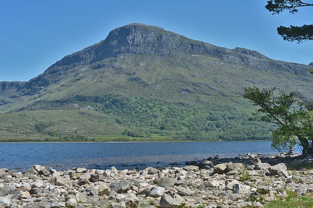 Beinn a' Mhuinidh