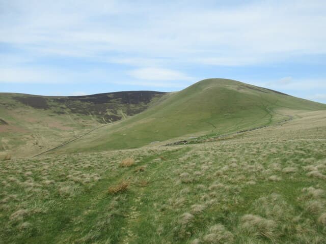 Trahenna Hill