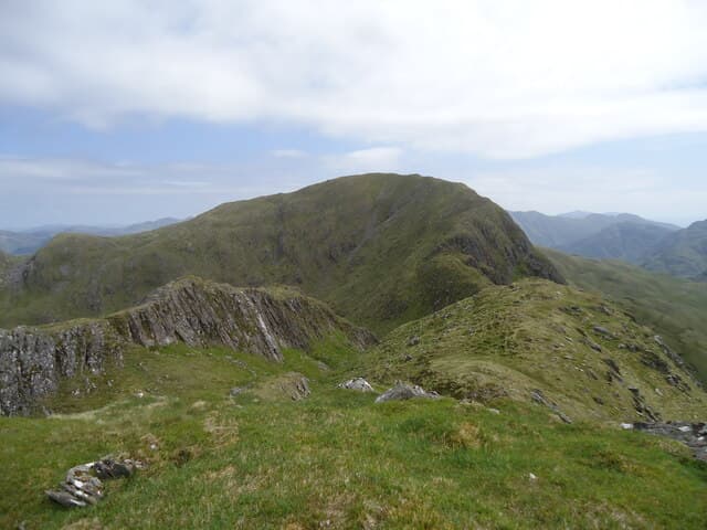 Aonach Sgoilte