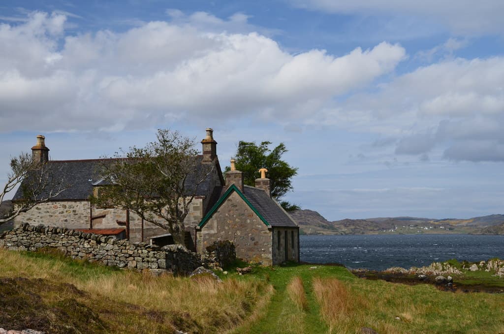 Glencoul Bothy